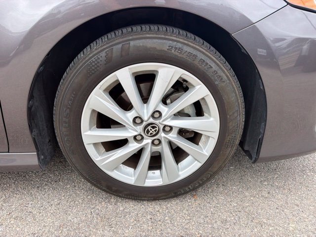 Used 2022 Toyota Camry LE FWD image 8