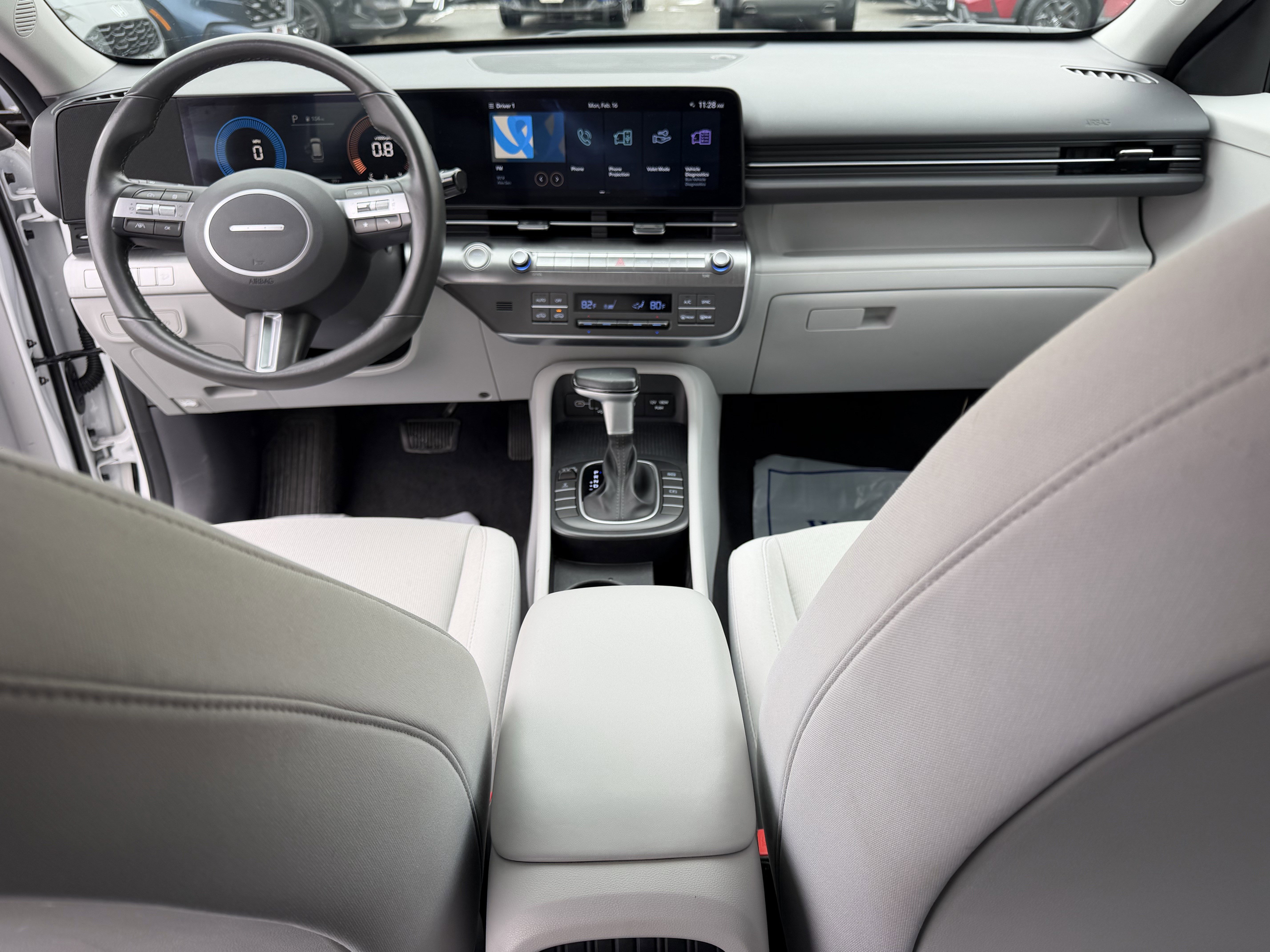 Used 2024 Hyundai Kona SEL image 16