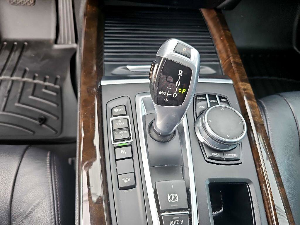 Used 2017 BMW X5 xDrive35i image 25