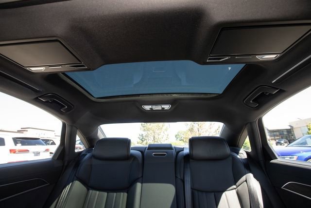 New 2025 Audi A8 L 3.0T image 37