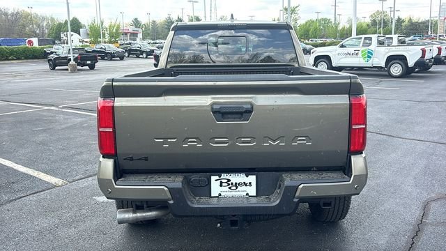 New 2026 Toyota Tacoma TRD Off-Road w/ TRD Off Road Premium Package AWD/4WD image 33
