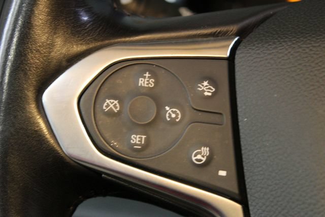Used 2021 Chevrolet Traverse LT w/ LPO, Floor Liner Package AWD/4WD image 22