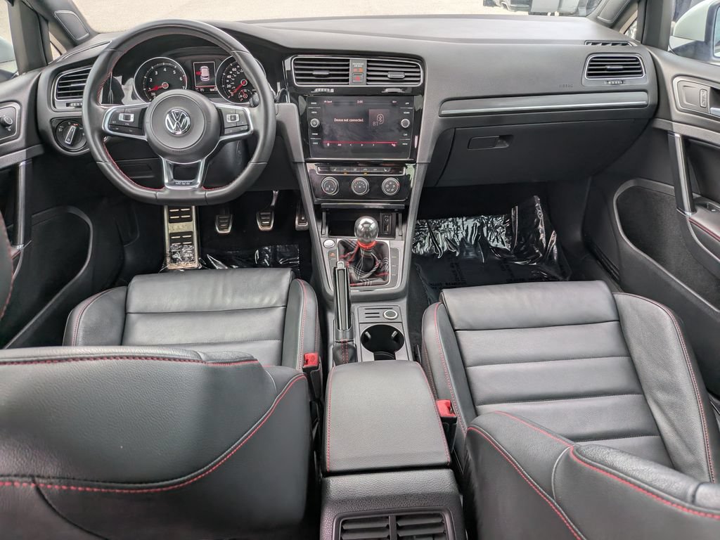Used 2018 Volkswagen GTI SE w/ SE Leather Package FWD image 10