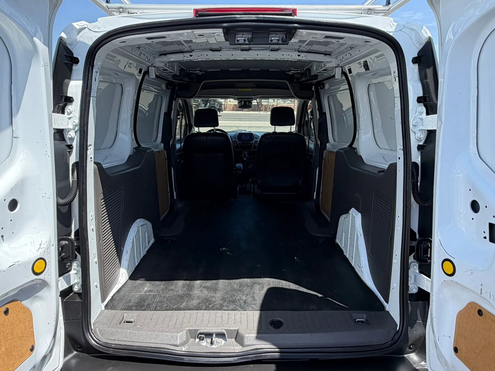 Used 2019 Ford Transit Connect XL FWD image 16
