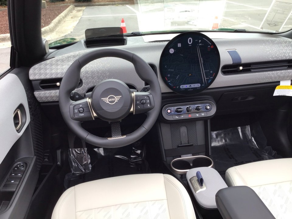 New 2026 MINI Cooper S image 30