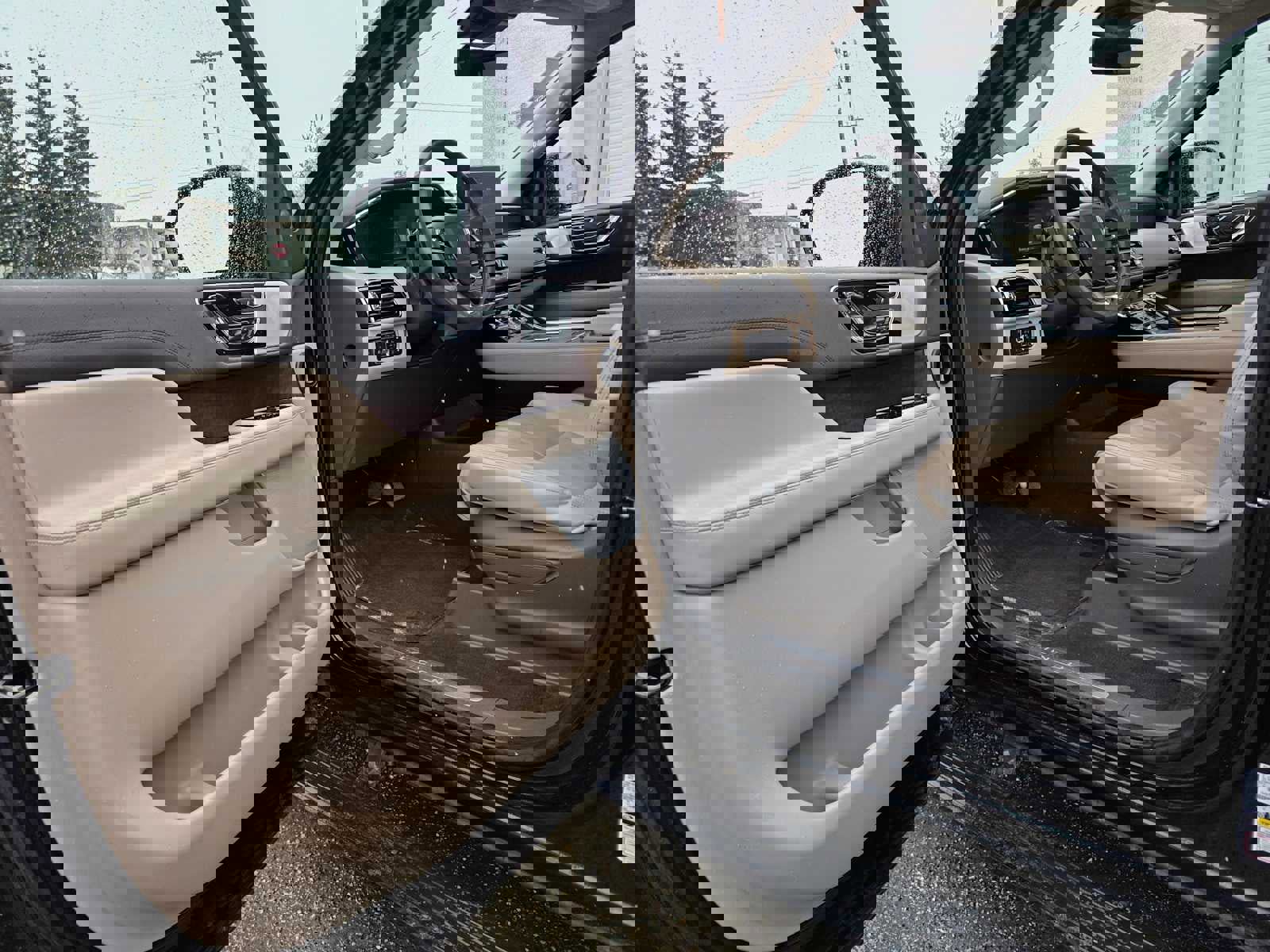 Used 2022 Lincoln Navigator L Reserve AWD/4WD image 21