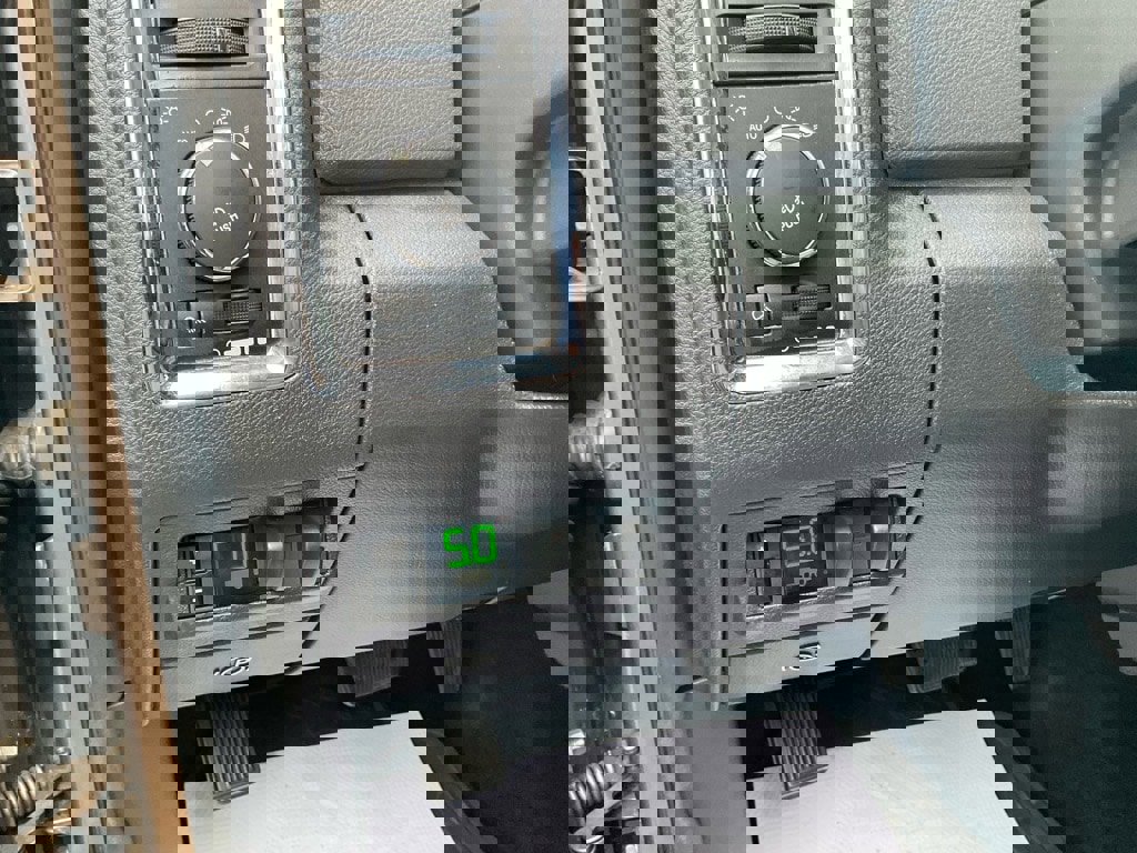 Used 2010 Dodge Ram 2500 Truck Laramie image 14