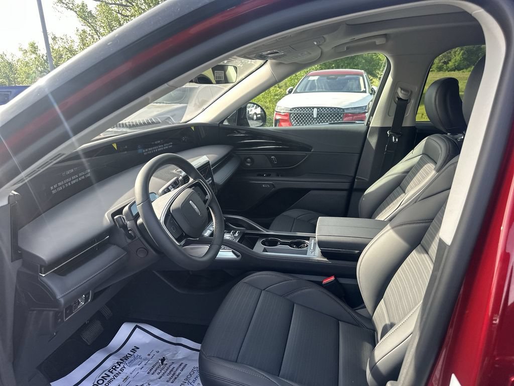 New 2026 Lincoln Nautilus Reserve w/ Jet Appearance Package AWD/4WD image 10