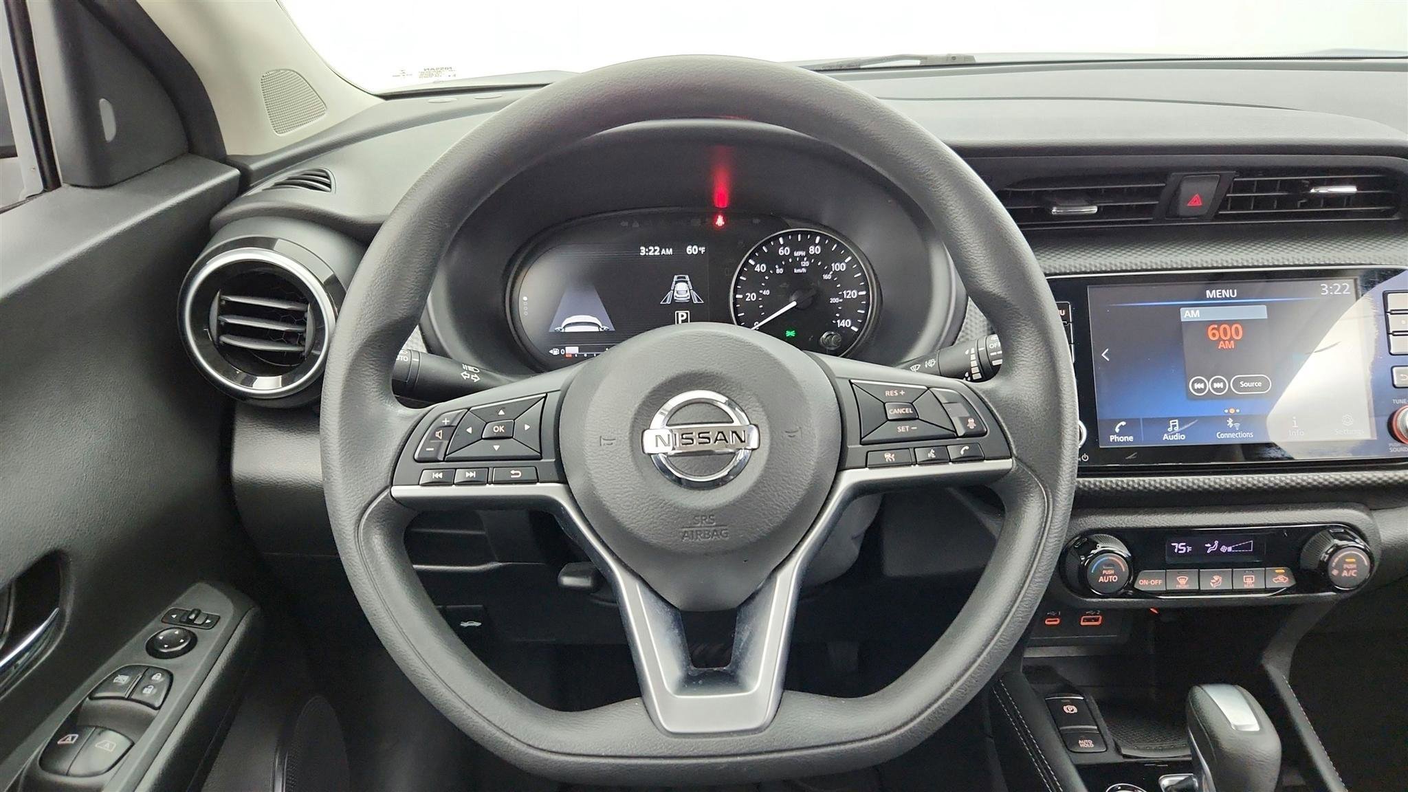 Used 2021 Nissan Kicks SV FWD image 28