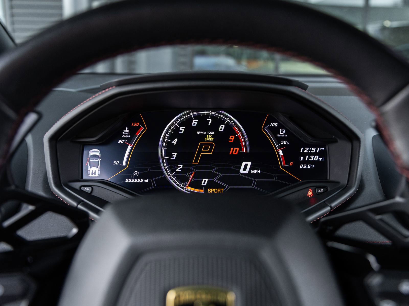 Used 2020 Lamborghini Huracan EVO image 32