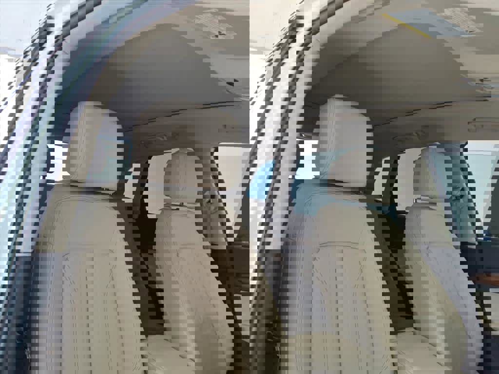 Used 2023 Audi Q5 2.0T Premium w/ Convenience Package image 23