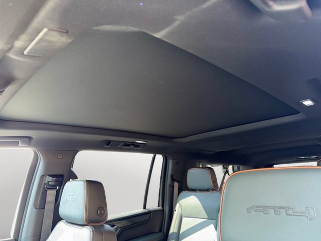 Certified 2025 GMC Yukon XL AT4 w/ AT4 Premium Package AWD/4WD image 12