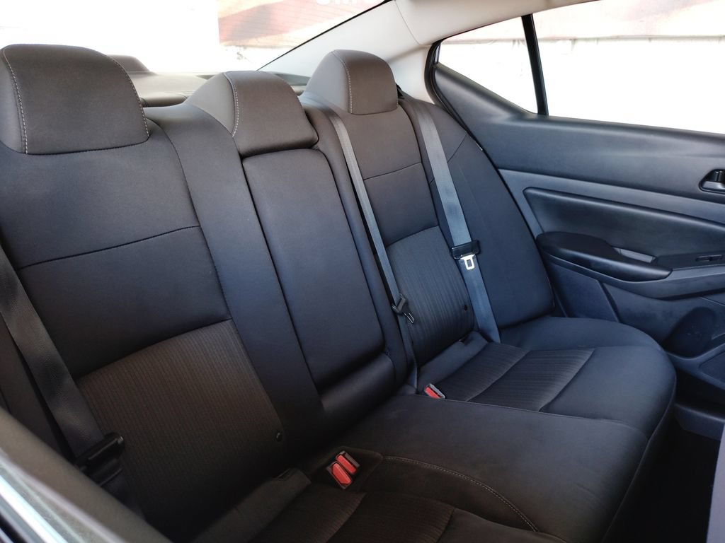 Used 2024 Nissan Altima 2.5 S FWD image 14