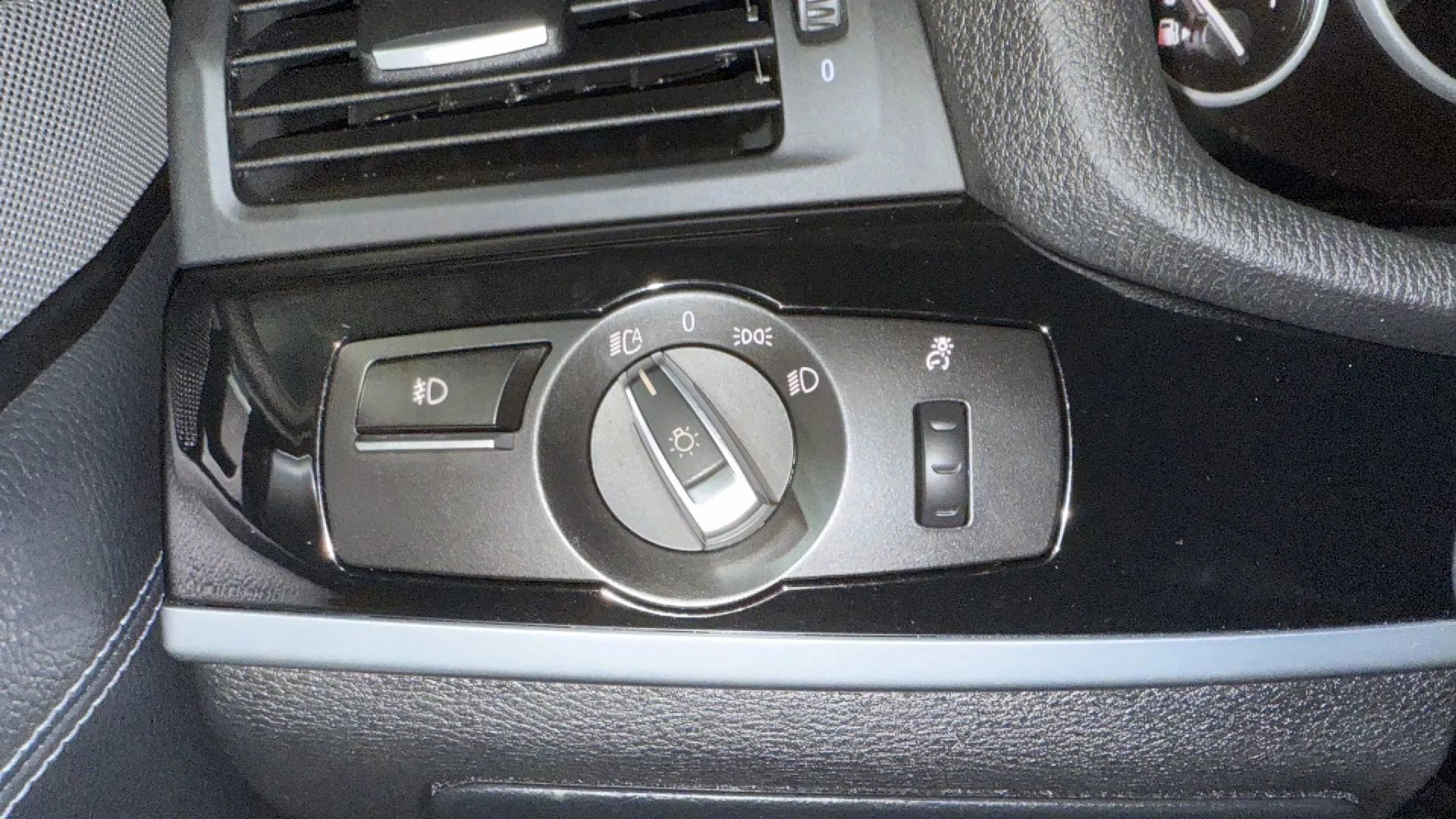 Used 2017 BMW X3 xDrive35i image 15