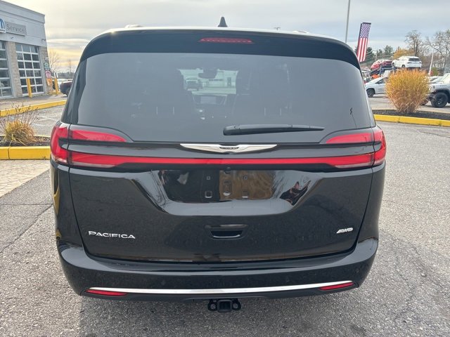 New 2026 Chrysler Pacifica Pinnacle w/ Trailer Tow Group image 6