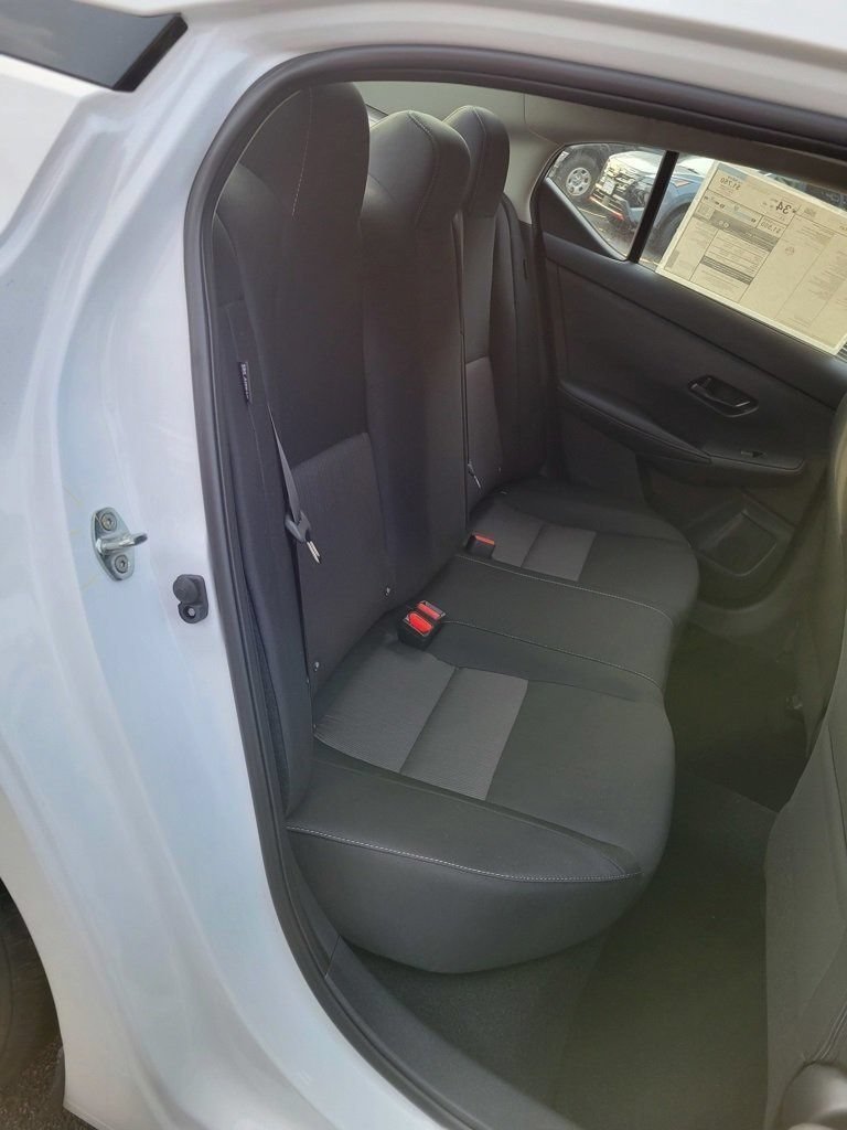 Certified 2025 Nissan Sentra SV w/ Trunk Package FWD image 17