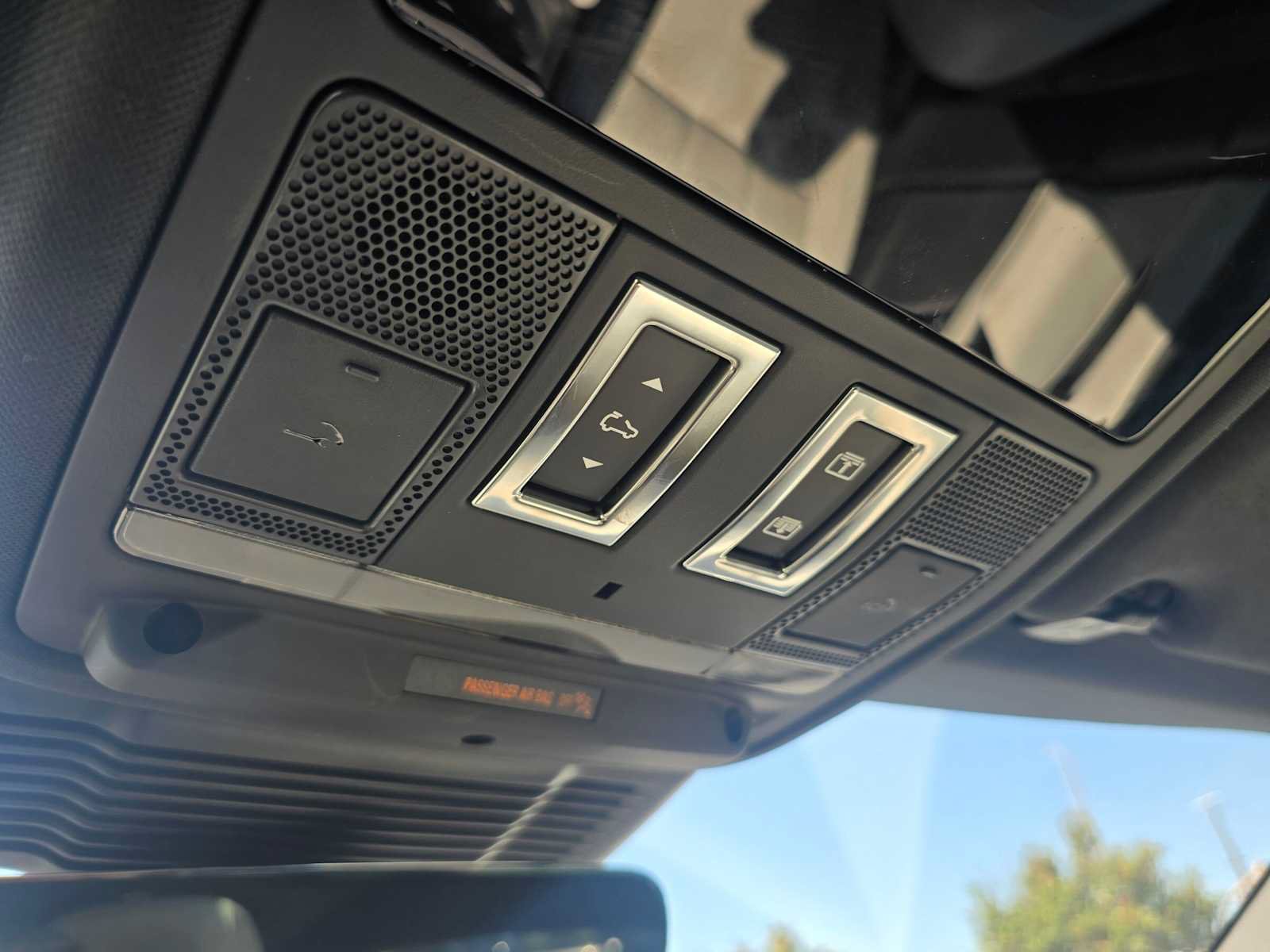 Used 2026 Land Rover Range Rover Evoque S AWD/4WD image 33