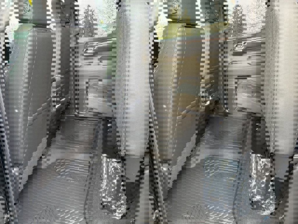 New 2026 Chevrolet Silverado 1500 LTZ w/ LTZ Premium Package image 35