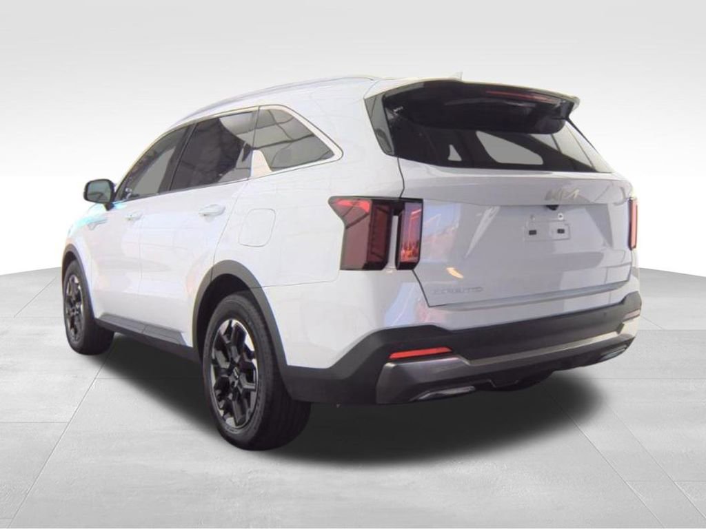 Used 2025 Kia Sorento S w/ Panoramic Sunroof Package image 10