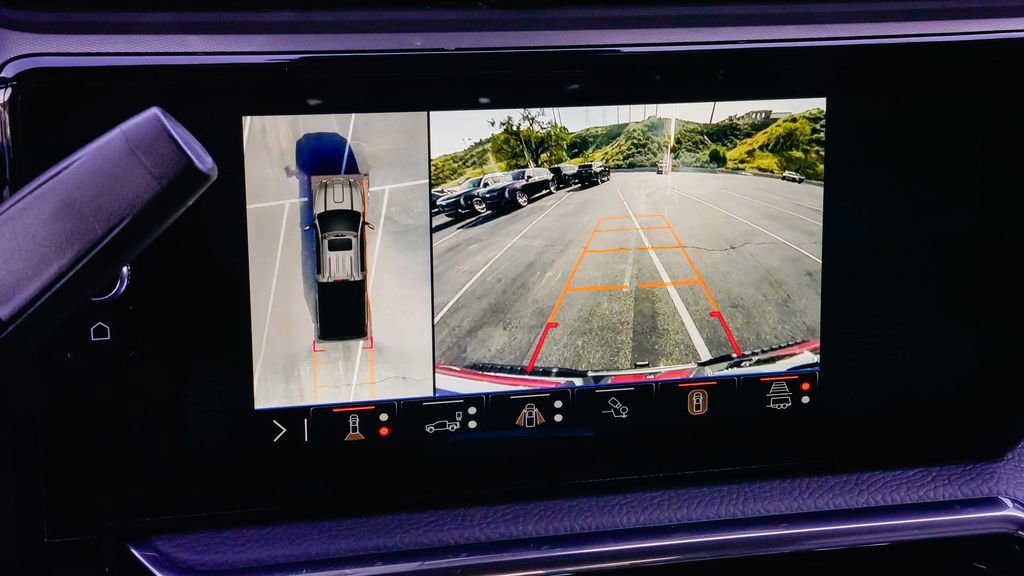 Used 2024 GMC Sierra 3500 Denali w/ Denali Reserve Package image 27