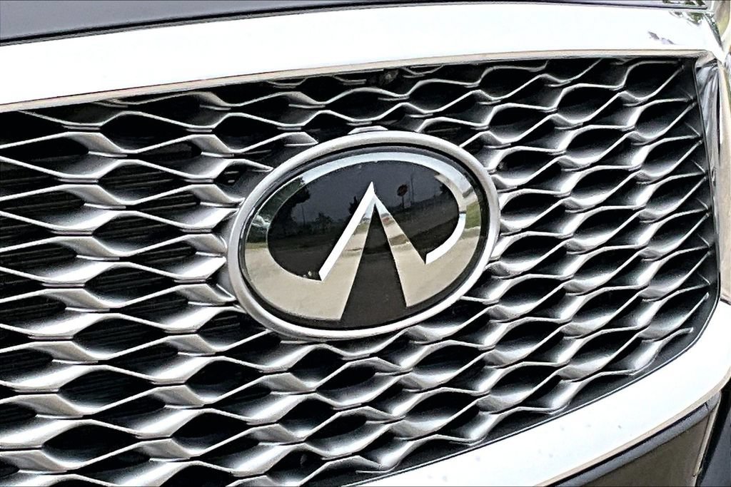 Certified 2023 INFINITI QX55 Essential AWD/4WD image 11