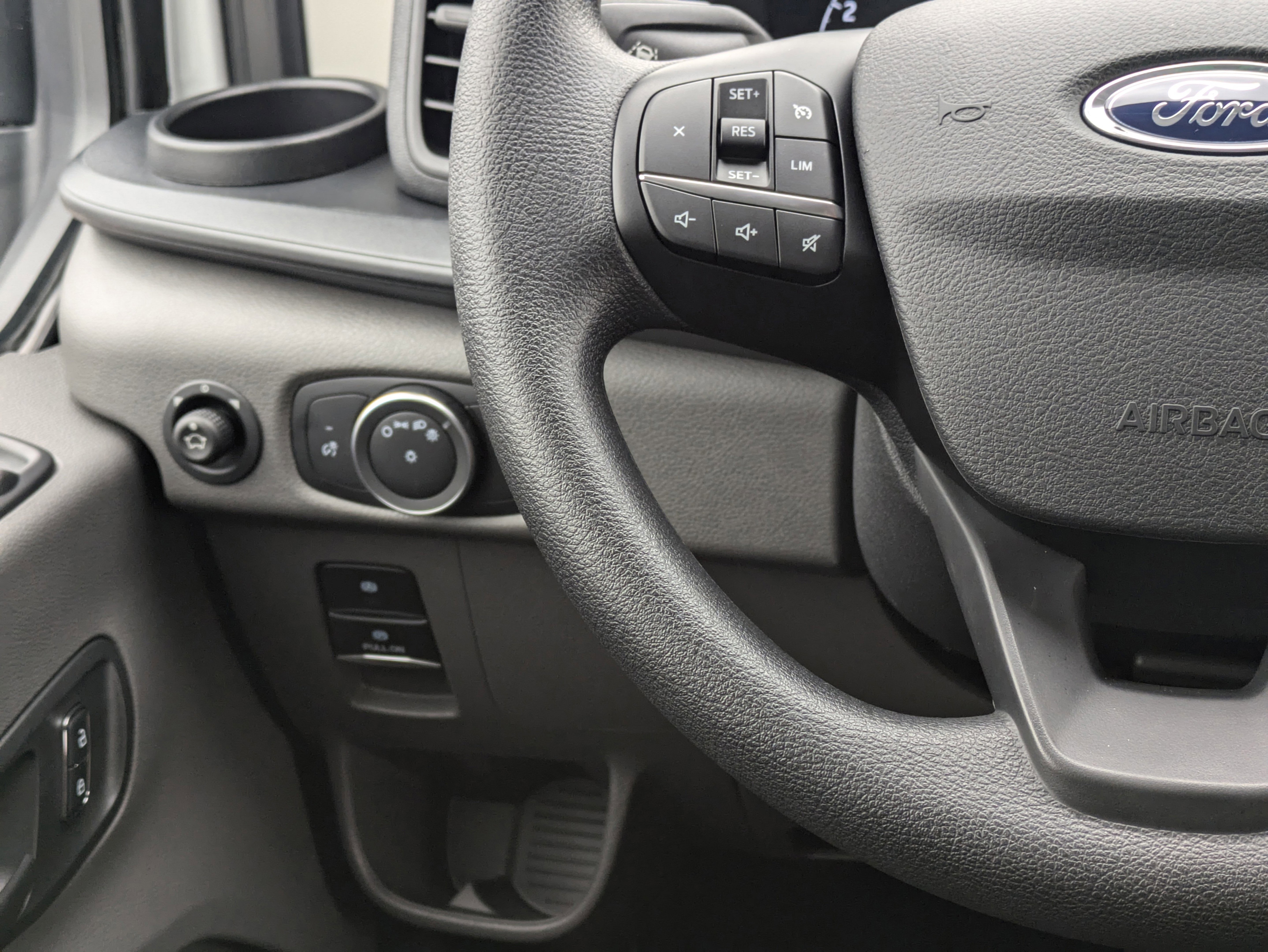 New 2025 Ford Transit 150 Low Roof RWD image 24