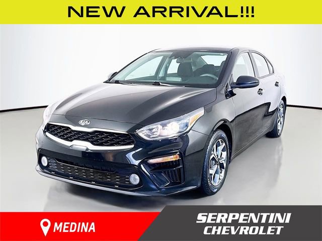 Used 2021 Kia Forte LXS image 1