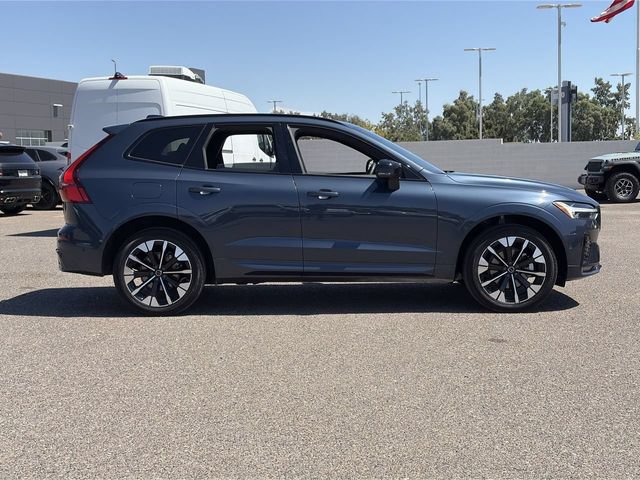 Certified 2026 Volvo XC60 B5 Plus AWD/4WD image 5