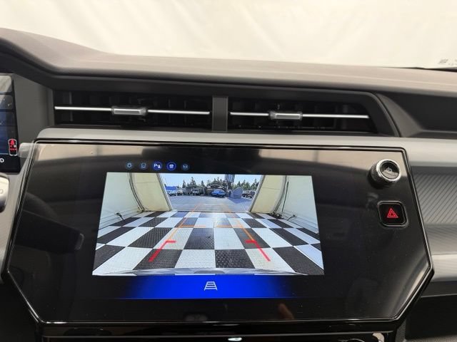 New 2027 Chevrolet Bolt LT w/ Comfort Package FWD image 34