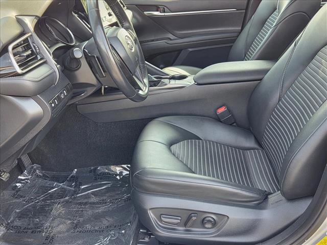Used 2024 Toyota Camry SE image 15