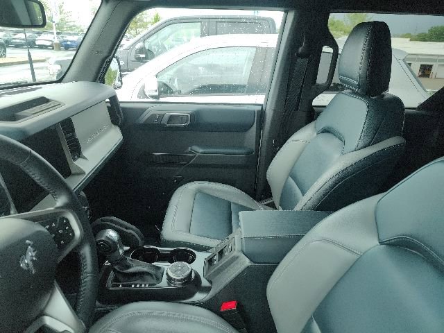 Used 2024 Ford Bronco Outer Banks AWD/4WD image 24