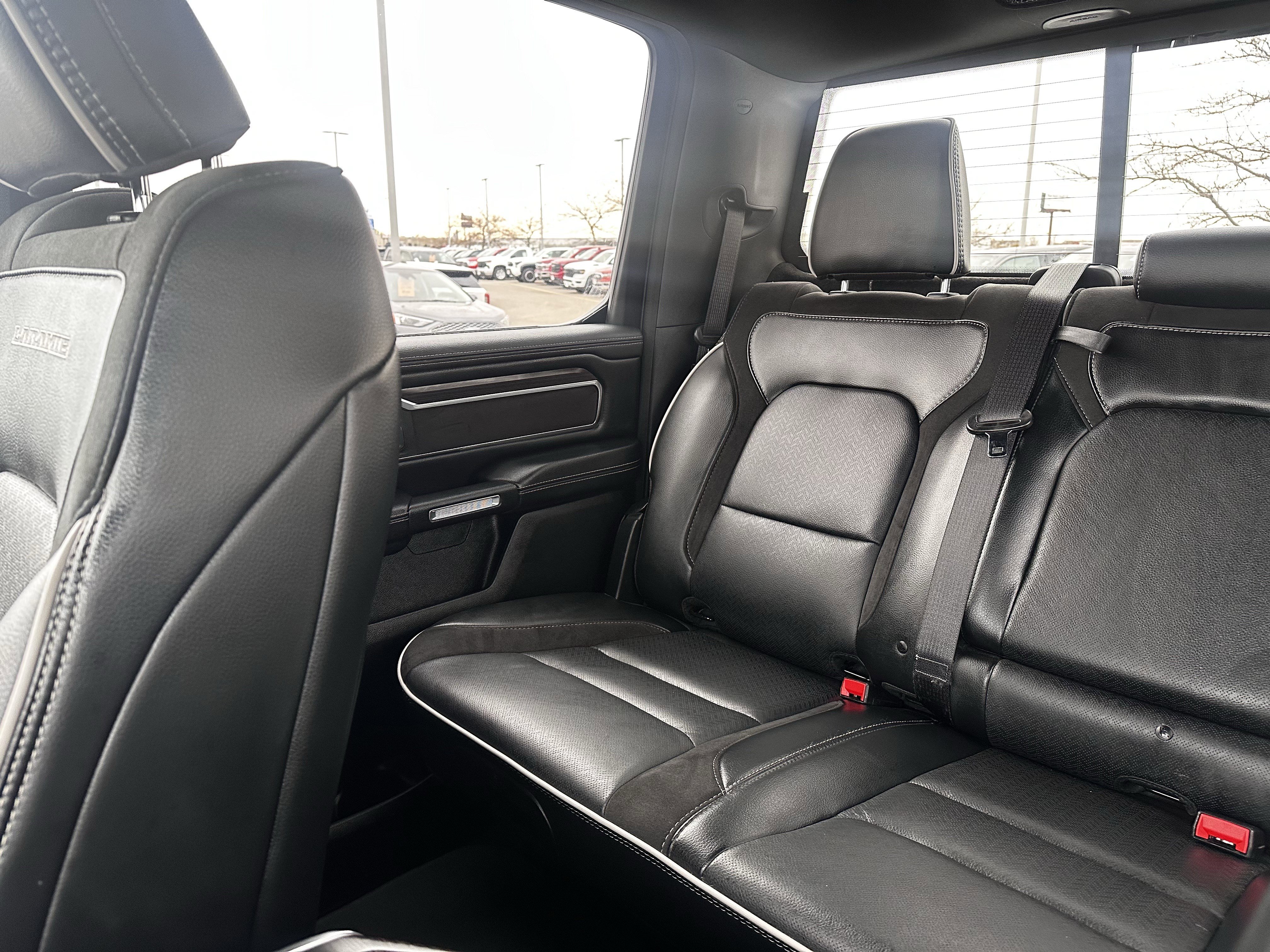 Used 2025 RAM 1500 Laramie image 12