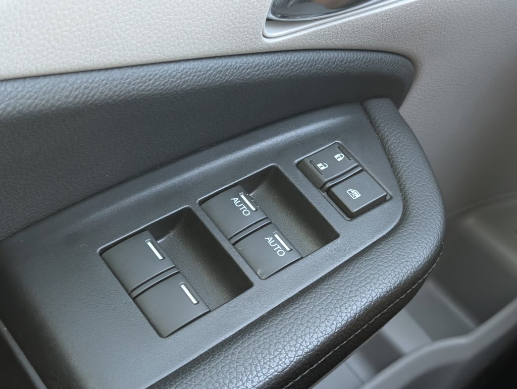 Used 2020 Honda Pilot Touring image 15