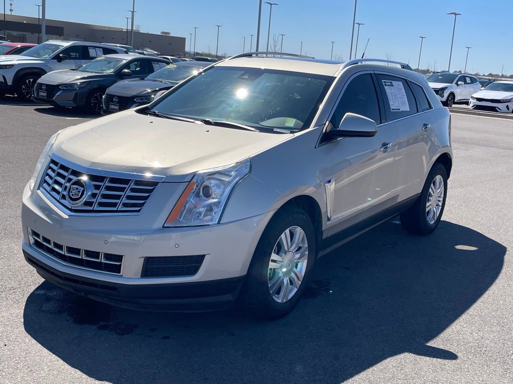 Used 2014 Cadillac SRX Luxury w/ Driver Awareness Package image 4