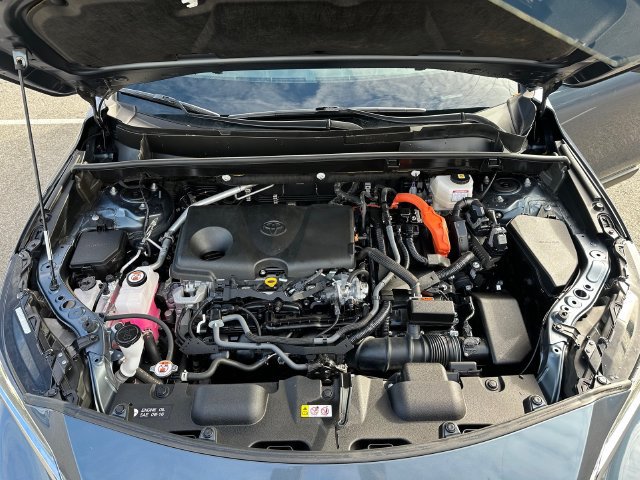 Certified 2023 Toyota Venza LE AWD/4WD image 7