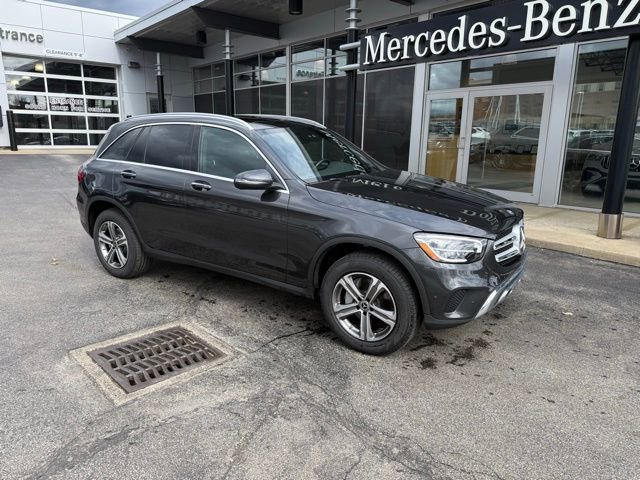 Certified 2022 Mercedes-Benz GLC 300 4MATIC image 2