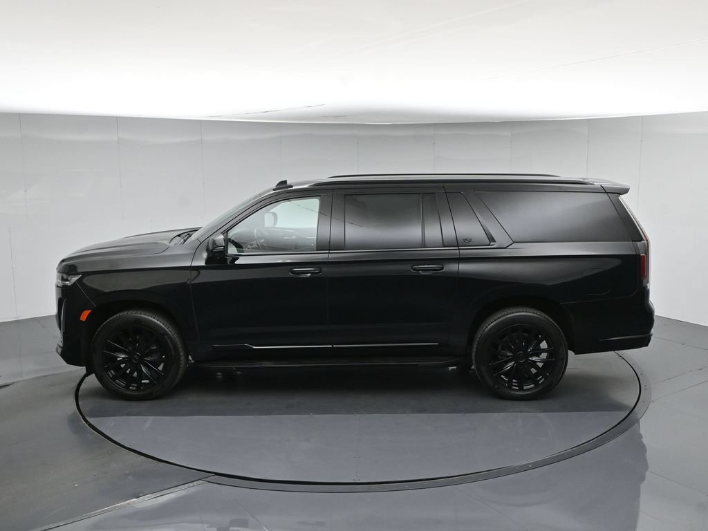 Used 2021 Cadillac Escalade ESV Luxury AWD/4WD image 45