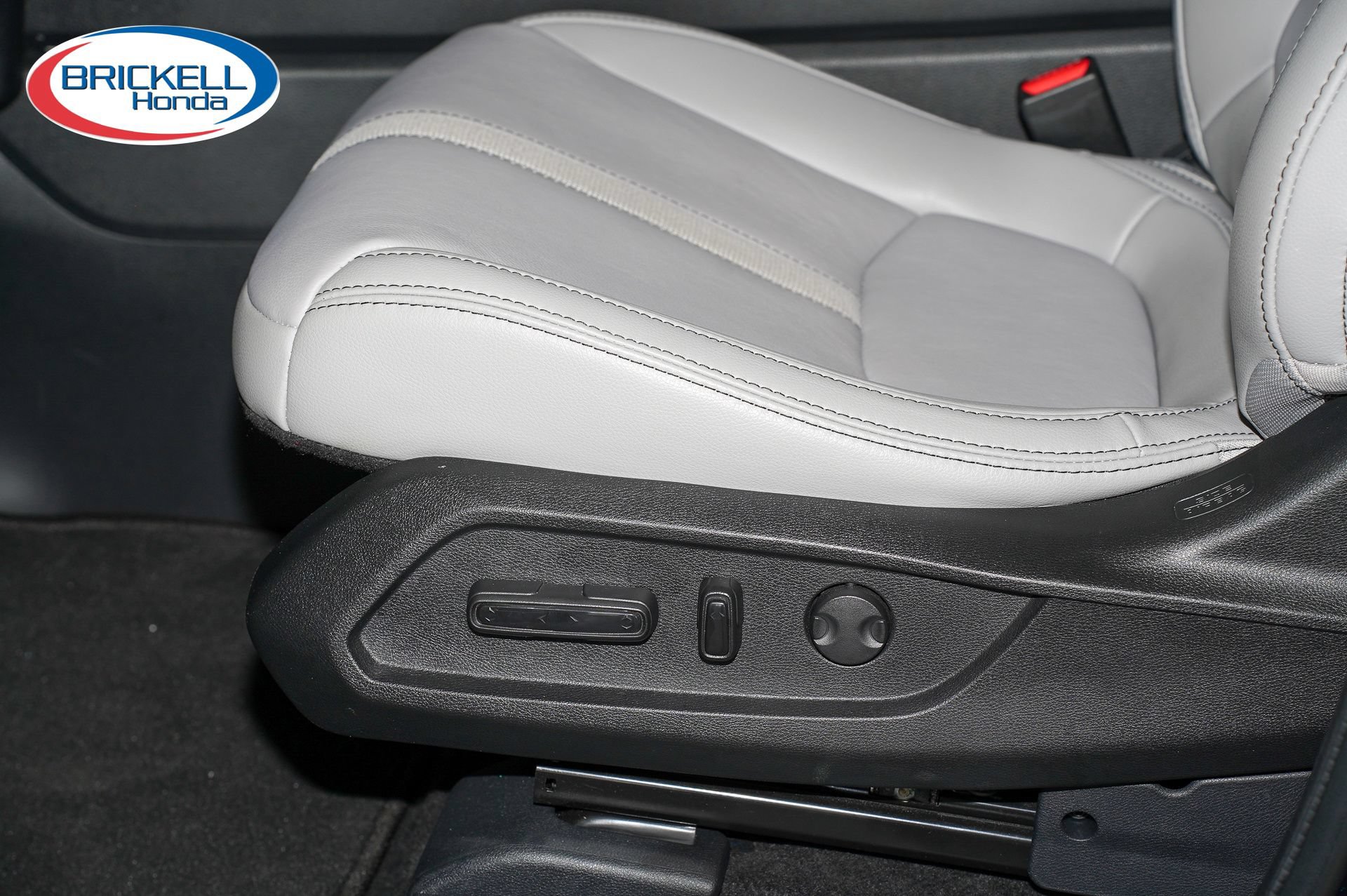 Certified 2023 Honda Pilot EX-L image 32