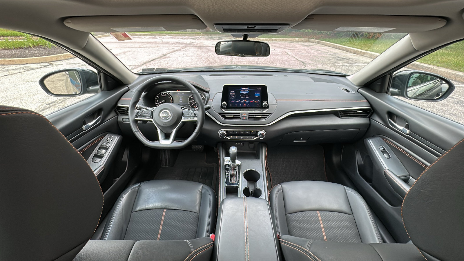 Certified 2021 Nissan Altima 2.5 SR w/ SR Premium Package FWD image 27
