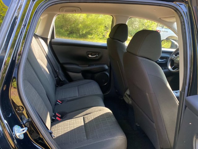 Used 2024 Honda HR-V LX image 32