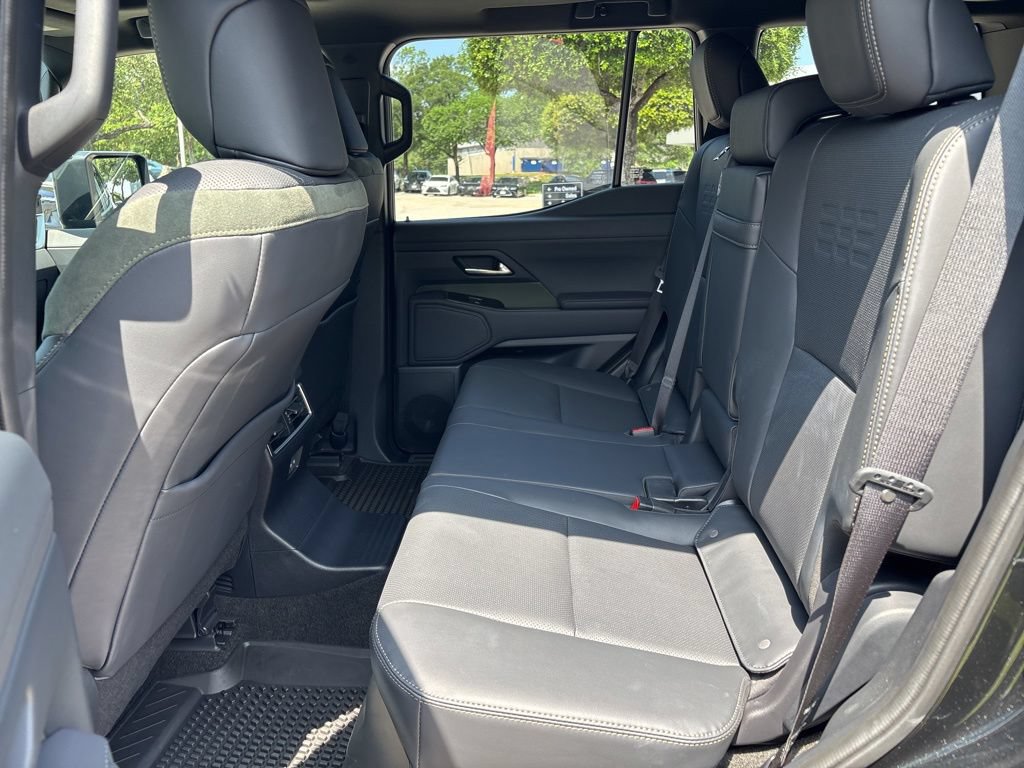 Certified 2025 Lexus GX 550 AWD/4WD image 22