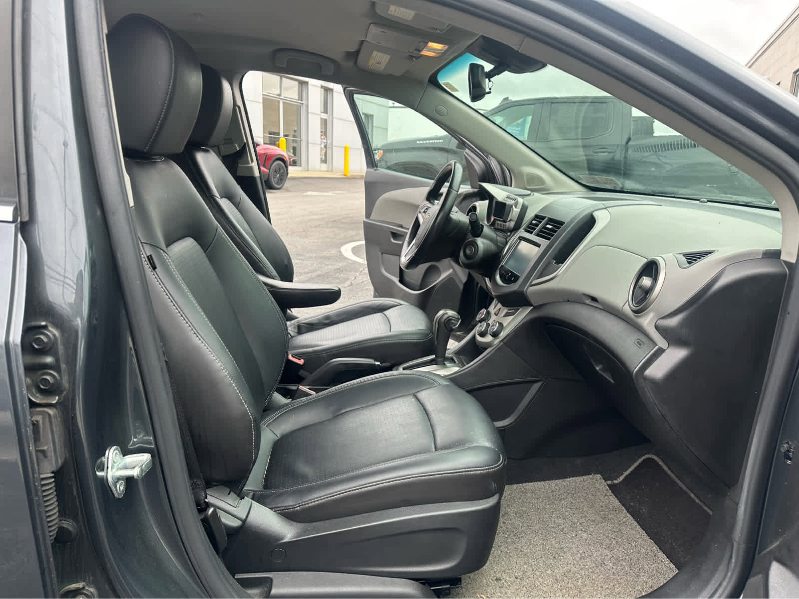 Used 2013 Chevrolet Sonic LTZ FWD image 18
