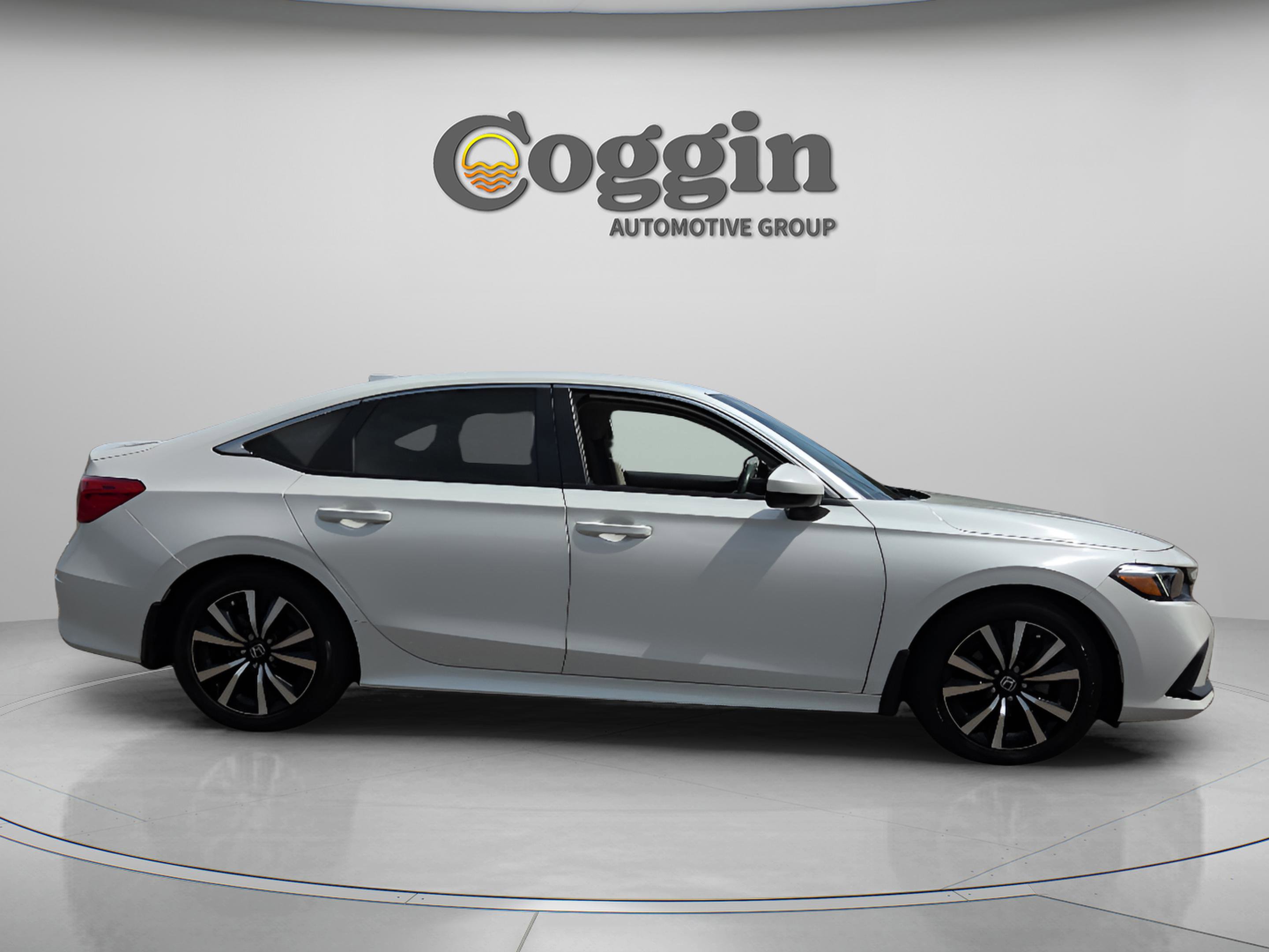 Certified 2024 Honda Civic EX image 6