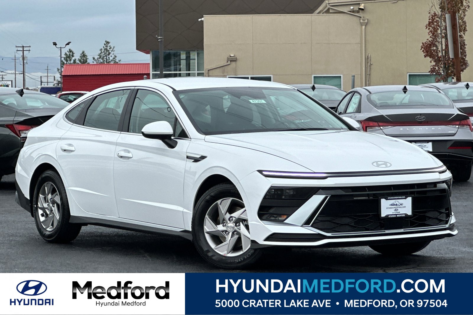 New 2026 Hyundai Sonata SE FWD image 1