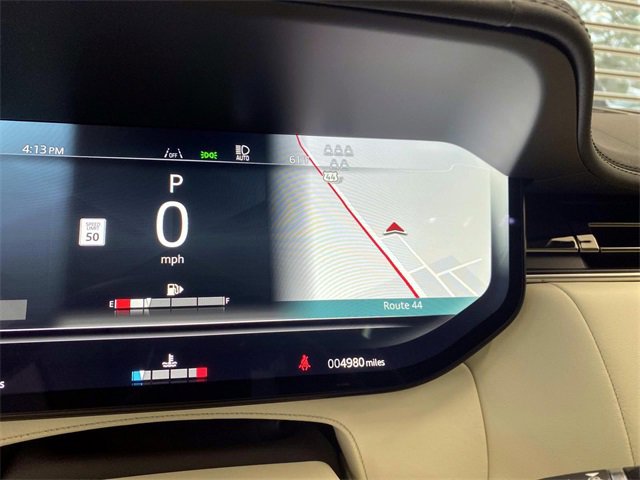 Used 2025 Land Rover Range Rover Long Wheelbase SE image 12