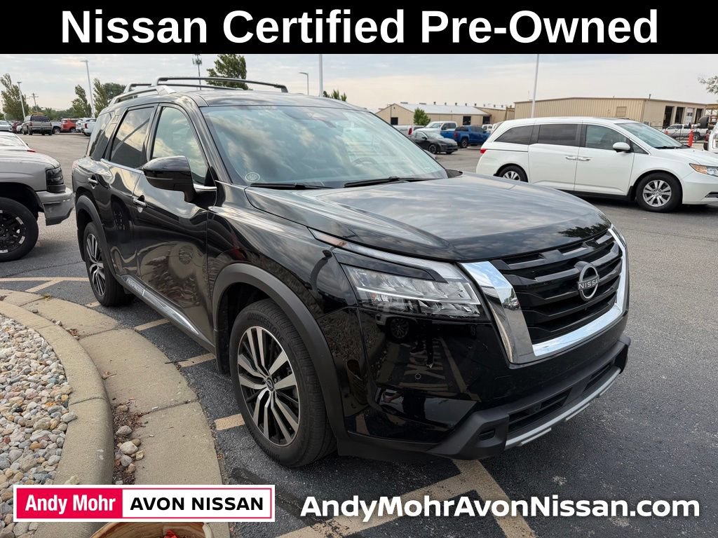 Certified 2024 Nissan Pathfinder Platinum AWD/4WD image 1