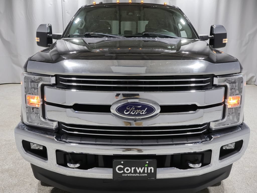 Used 2018 Ford F250 Lariat w/ Lariat Ultimate Package AWD/4WD image 8