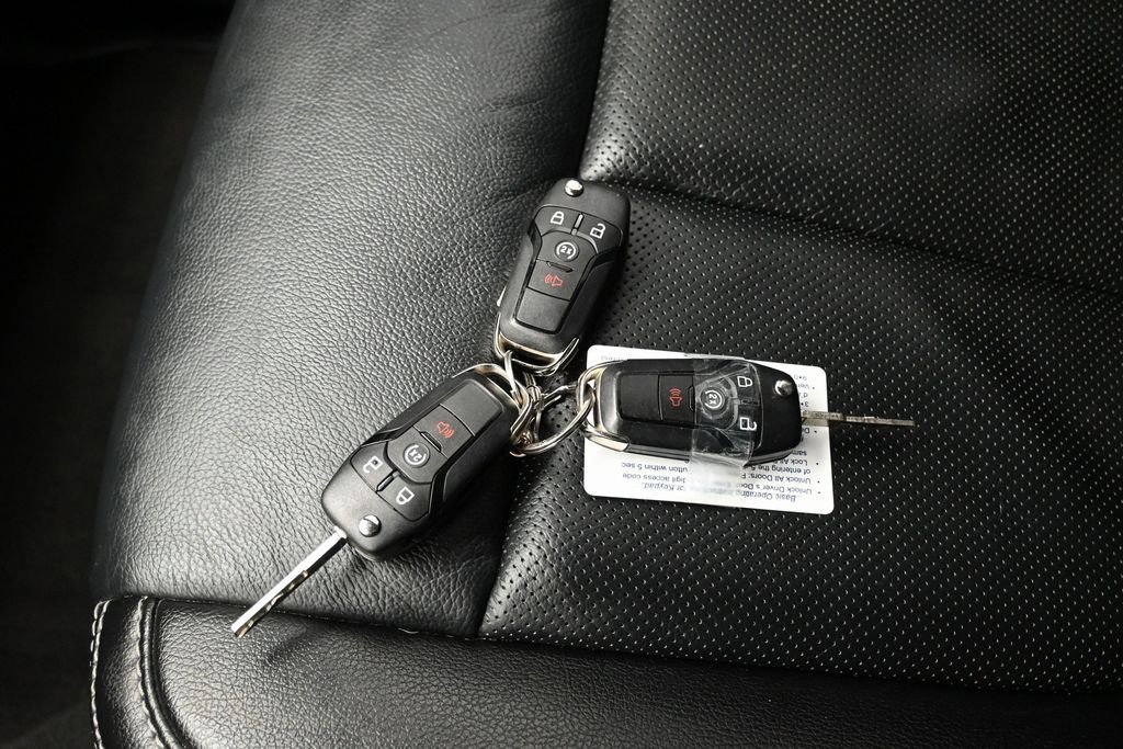 Used 2021 Ford F250 Lariat w/ Lariat Value Package image 27