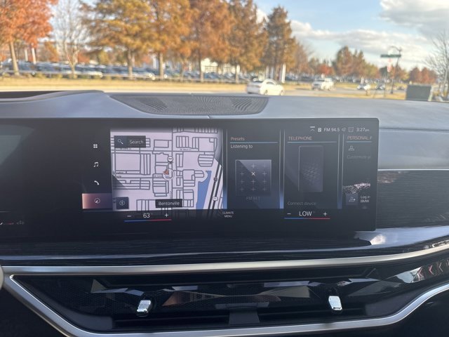 Certified 2023 BMW X7 xDrive40i w/ M Sport Package image 19