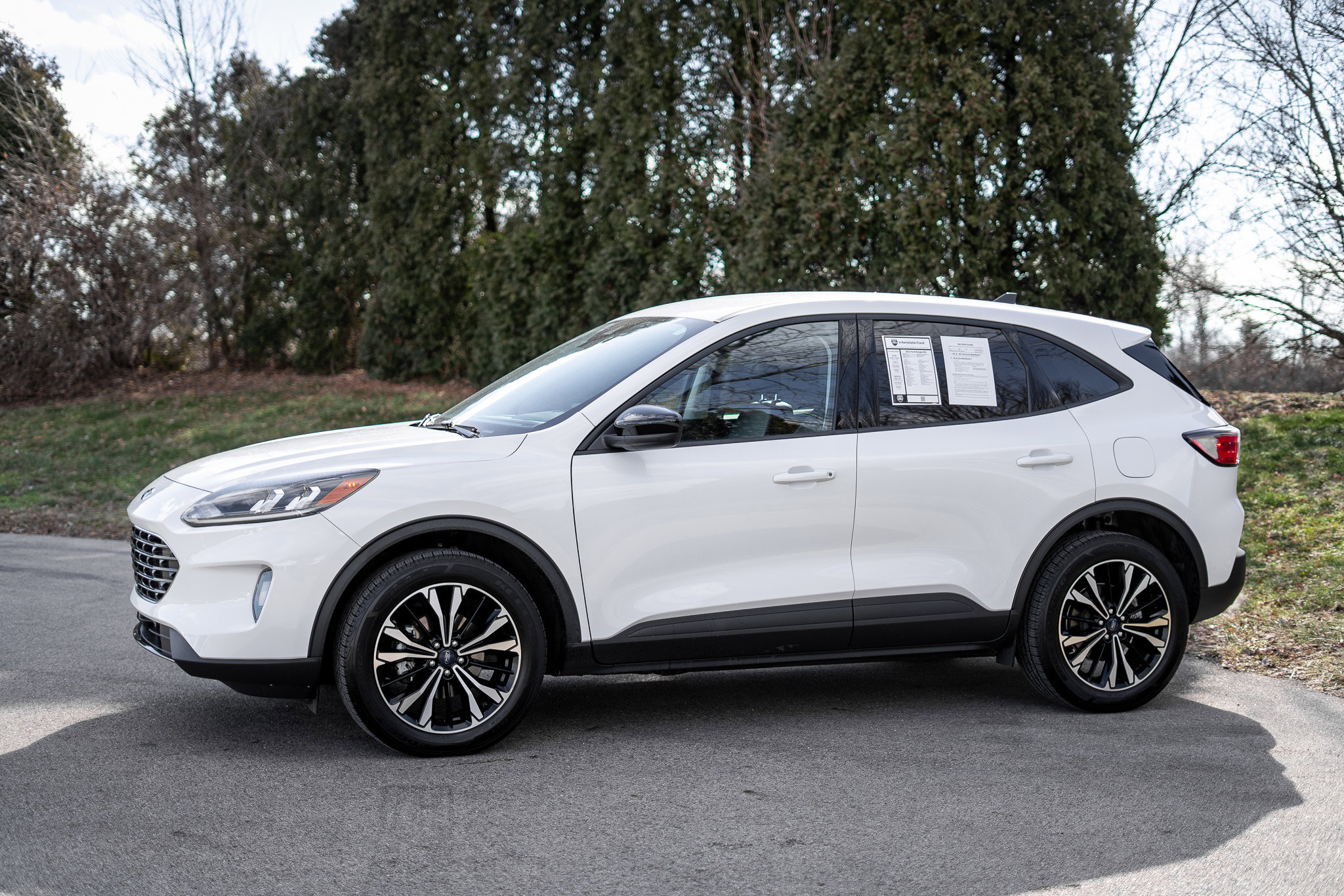 Used 2022 Ford Escape SEL w/ SEL Stealth AWD Package image 8